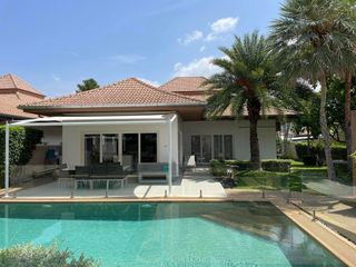 For rent 4 bedrooms villa in Hua Hin, Prachuap Khiri Khan