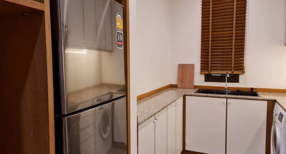 For sale 1 bed condo in Khlong San, Bangkok