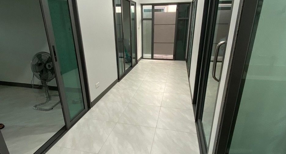 For sale 3 bedrooms house in San Sai, Chiang Mai