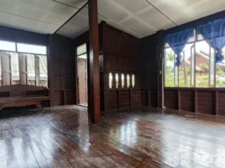 À louer 5 chambres maison à Mueang Chiang Mai, Chiang Mai