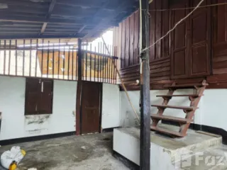À louer 5 chambres maison à Mueang Chiang Mai, Chiang Mai