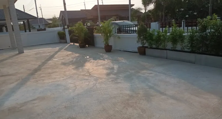 Villa en venta de 3 habitaciones en Cha Am, Phetchaburi
