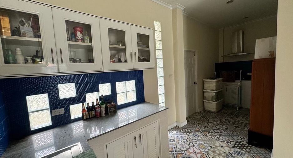 Продажа 2 спальни дом в Сан Кампаенг, Чианг Маи