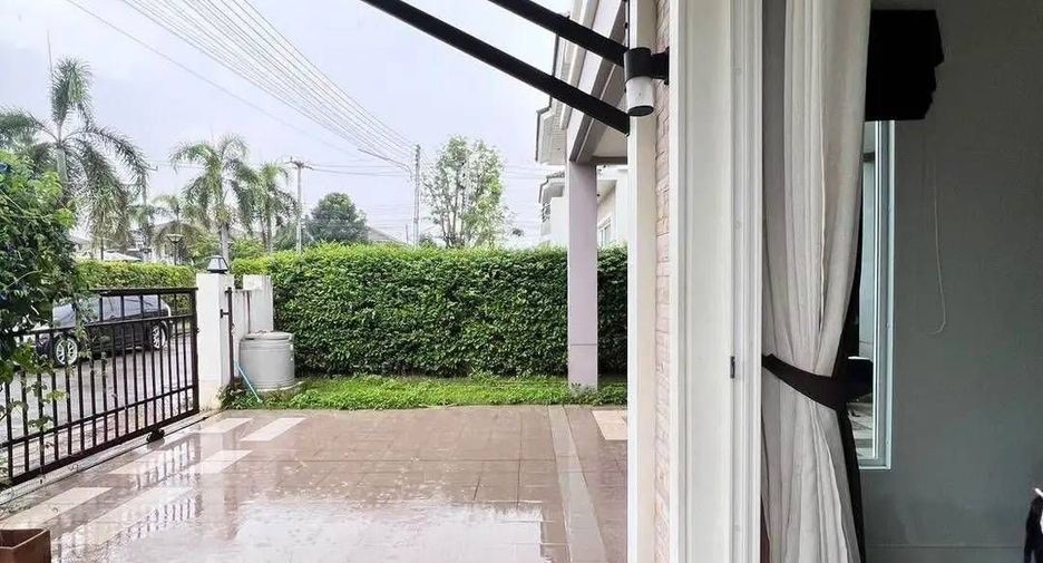 Haus zum Kauf mit 4 Zimmer in San Kamphaeng, Chiang Mai