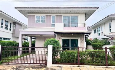 Haus zum Kauf mit 4 Zimmer in San Kamphaeng, Chiang Mai