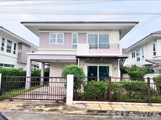 Haus zum Kauf mit 4 Zimmer in San Kamphaeng, Chiang Mai