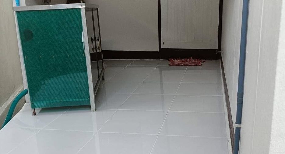 For rent 3 bedrooms house in Mueang Chiang Mai, Chiang Mai