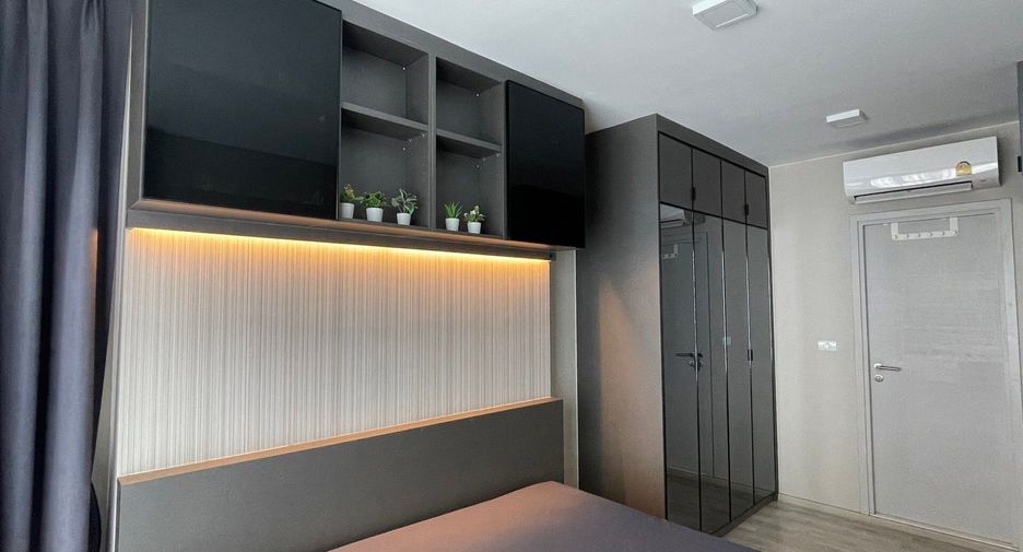 For sale 1 bed condo in Phra Khanong, Bangkok