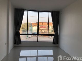 For rent 3 bedrooms retail Space in San Sai, Chiang Mai