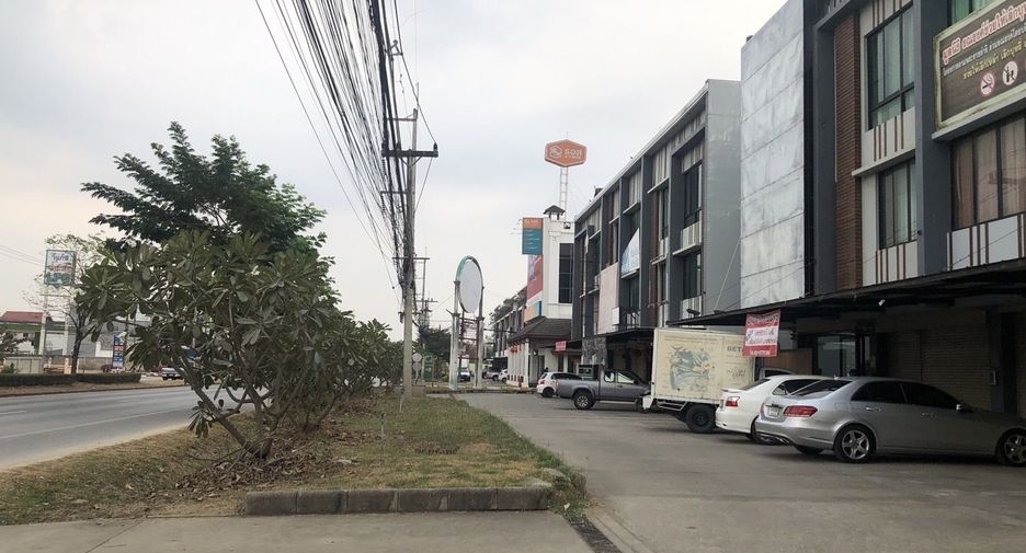 出租 3 卧室 商业空间 在 San Sai, Chiang Mai