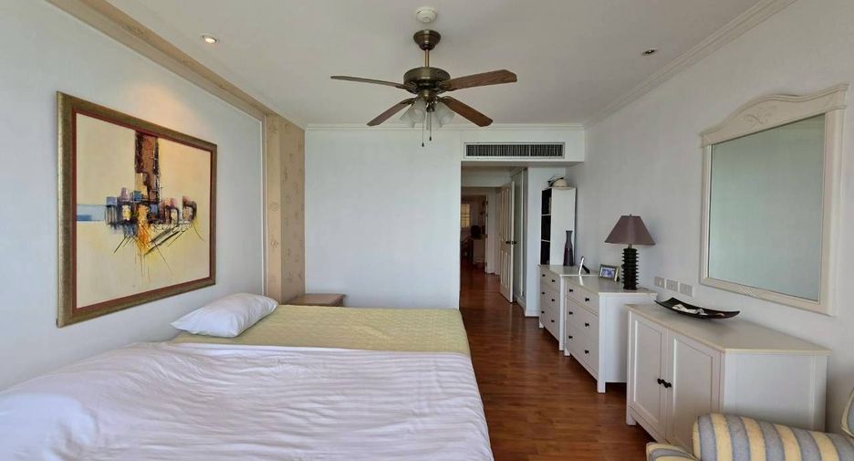 For sale 2 bedrooms condo in Cha Am, Phetchaburi