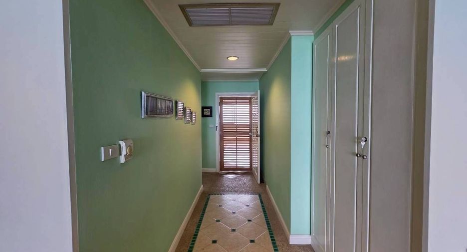 For sale 2 bedrooms condo in Cha Am, Phetchaburi
