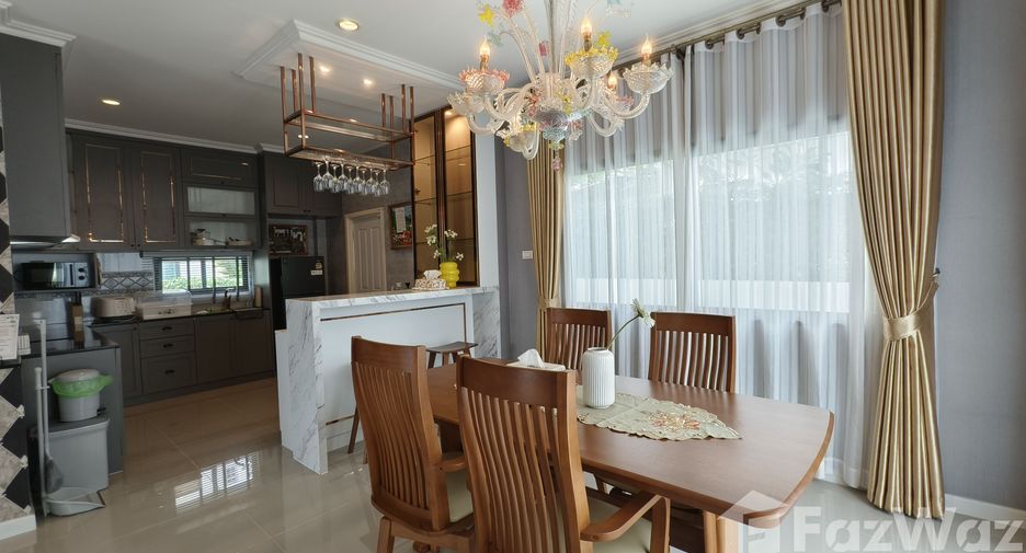 Casa en venta y en alquiler de 3 habitaciones en Pak Kret, Nonthaburi