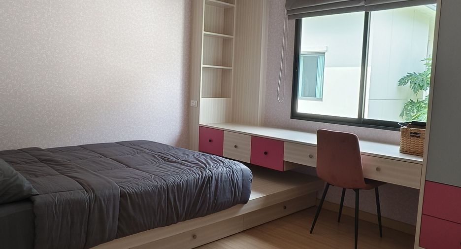 Casa en venta y en alquiler de 3 habitaciones en Pak Kret, Nonthaburi