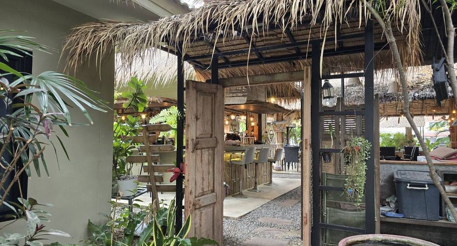 Hotel en venta de 12 habitaciones en Cha Am, Phetchaburi