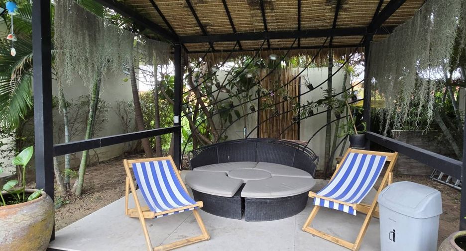 For sale 12 ベッドルーム hotel in Cha Am, Phetchaburi