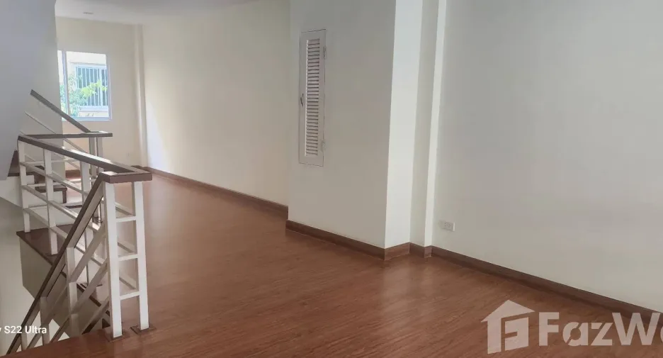 For rent office in Mueang Chiang Mai, Chiang Mai