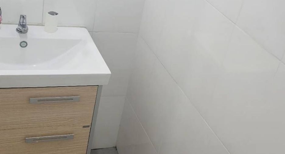 For rent office in Mueang Chiang Mai, Chiang Mai