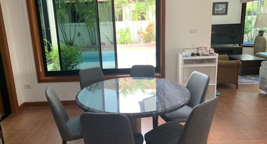 For rent 3 bedrooms villa in Hua Hin, Prachuap Khiri Khan