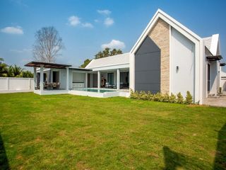 For rent 4 bedrooms villa in Hua Hin, Prachuap Khiri Khan