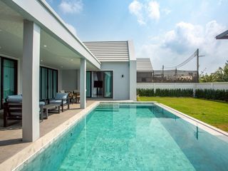 For rent 4 bedrooms villa in Hua Hin, Prachuap Khiri Khan