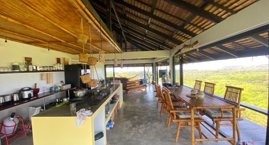Продажа 7 спальни вилла в Mueang Ranong, Ranong