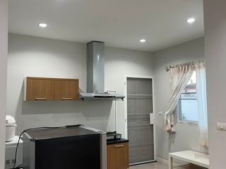 出租 3 卧室 独立屋 在 San Kamphaeng, Chiang Mai