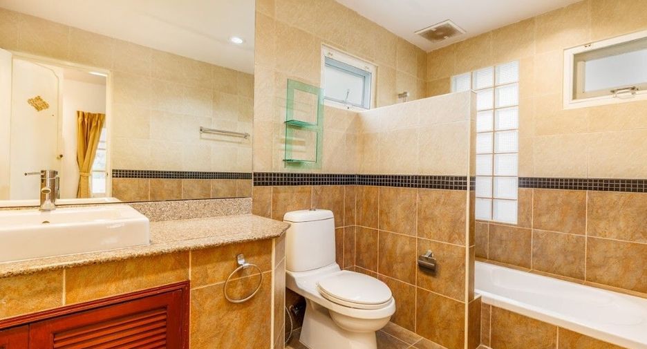 Haus zur Miete mit 3 Zimmer in Kathu, Phuket