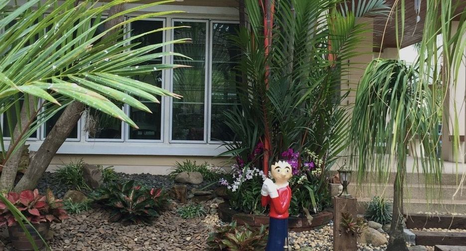 For sale 4 bedrooms villa in Bang Phli, Samut Prakan