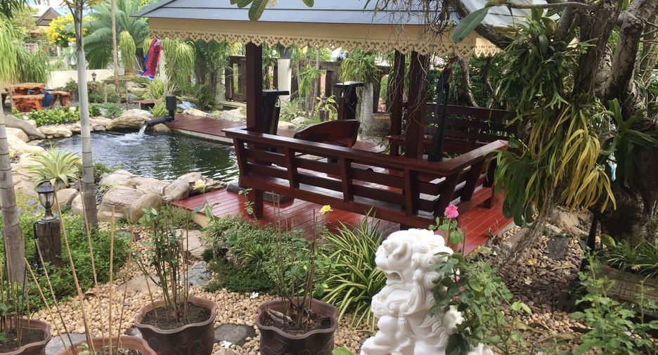 For sale 4 bedrooms villa in Bang Phli, Samut Prakan