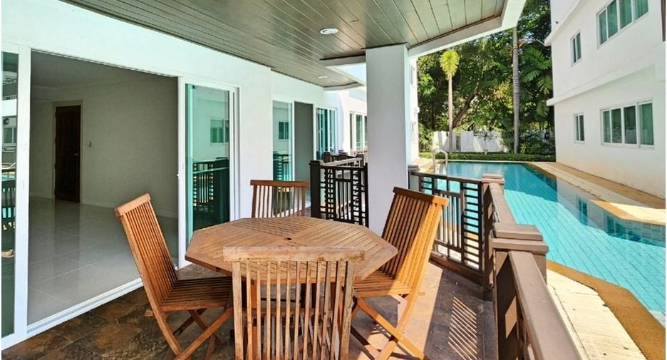 For sale 3 bedrooms condo in Cha Am, Phetchaburi