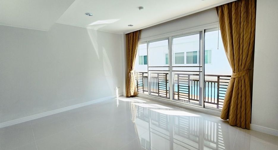 For sale 3 bedrooms condo in Cha Am, Phetchaburi