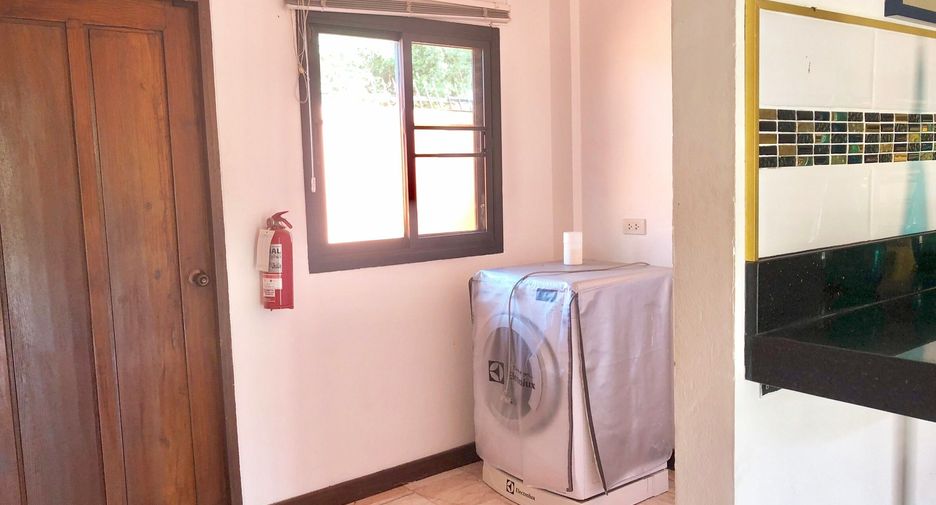 For rent 3 bedrooms villa in Bang Lamung, Chonburi