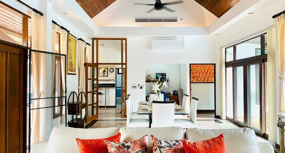 For rent 3 bedrooms villa in Bang Lamung, Chonburi