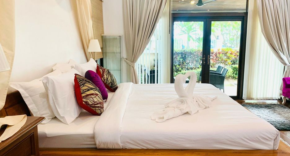For rent 3 bedrooms villa in Bang Lamung, Chonburi