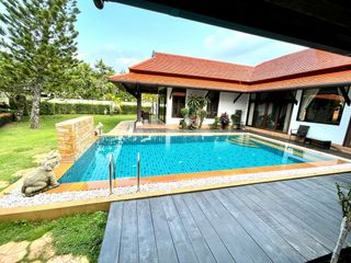 À louer 3 chambres villa à Bang Lamung, Chonburi
