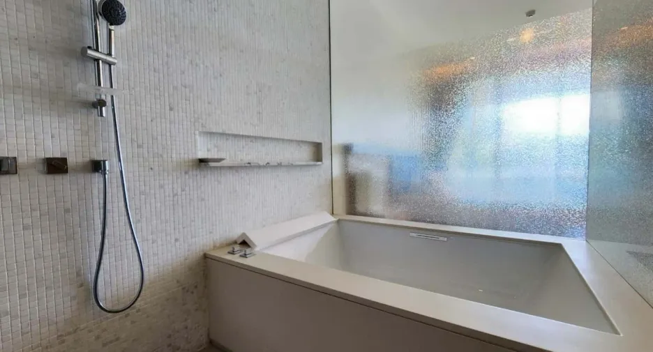 For sale 2 bedrooms condo in Hua Hin, Prachuap Khiri Khan