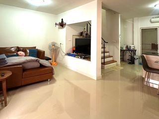 For sale 3 bedrooms townhouse in Mae Rim, Chiang Mai