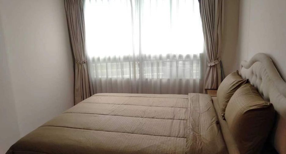 For sale and for rent 3 bedrooms condo in Yan Nawa, Bangkok