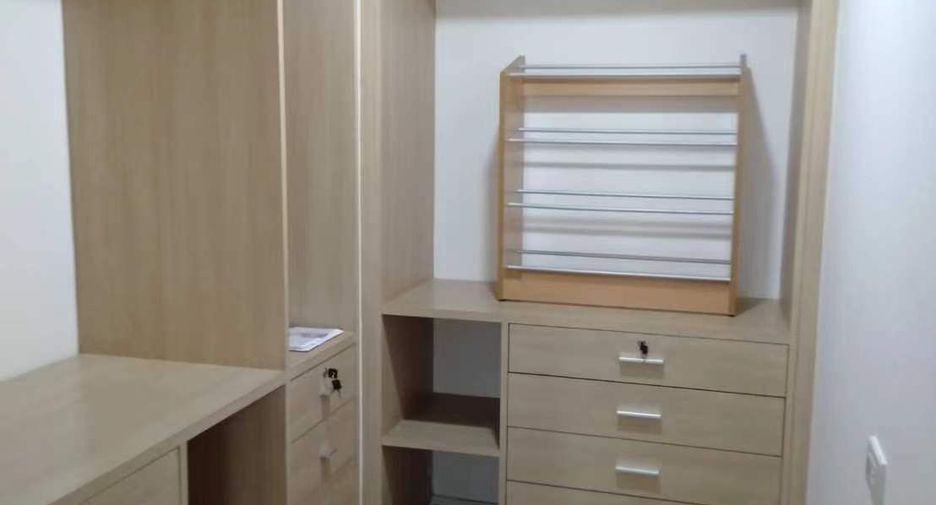 For sale and for rent 3 bedrooms condo in Yan Nawa, Bangkok
