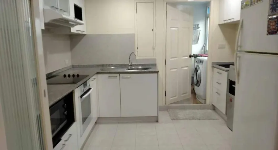 For sale and for rent 3 bedrooms condo in Yan Nawa, Bangkok
