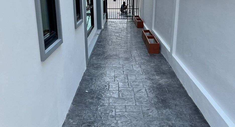 For sale and for rent 3 bedrooms townhouse in Hua Hin, Prachuap Khiri Khan