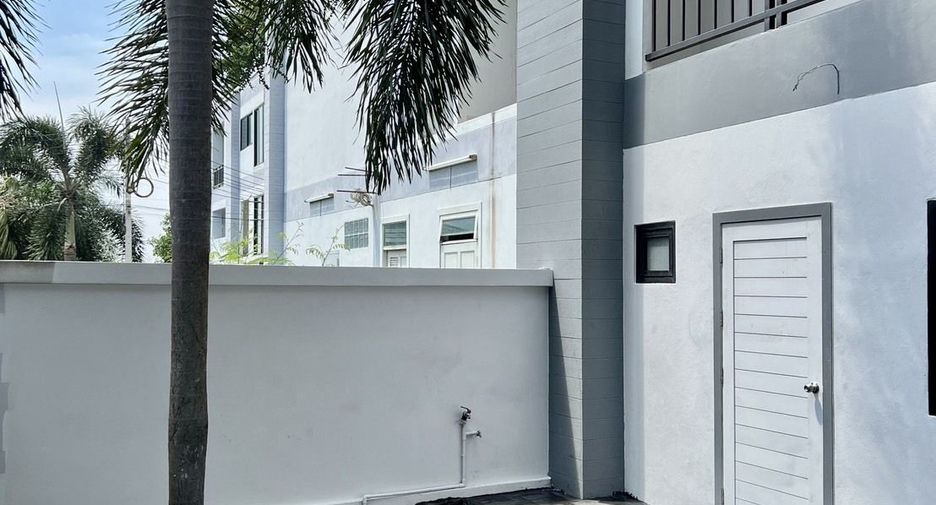 For sale and for rent 3 bedrooms townhouse in Hua Hin, Prachuap Khiri Khan