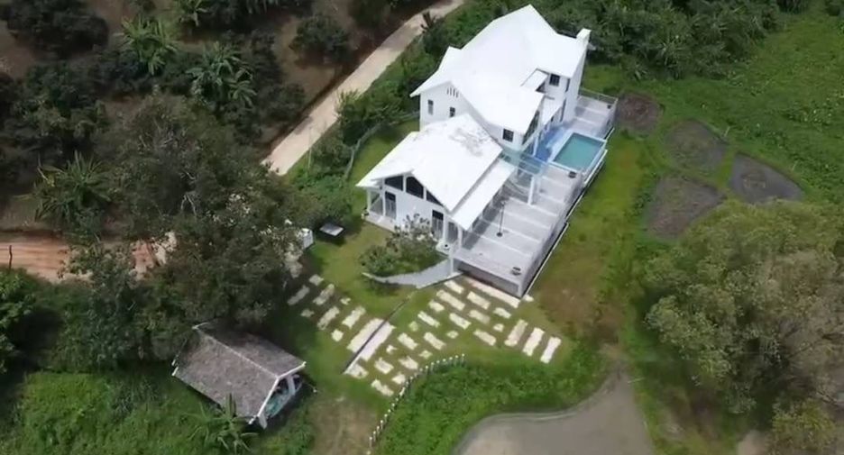 Villa zum Kauf mit 4 Zimmer in Mae Rim, Chiang Mai