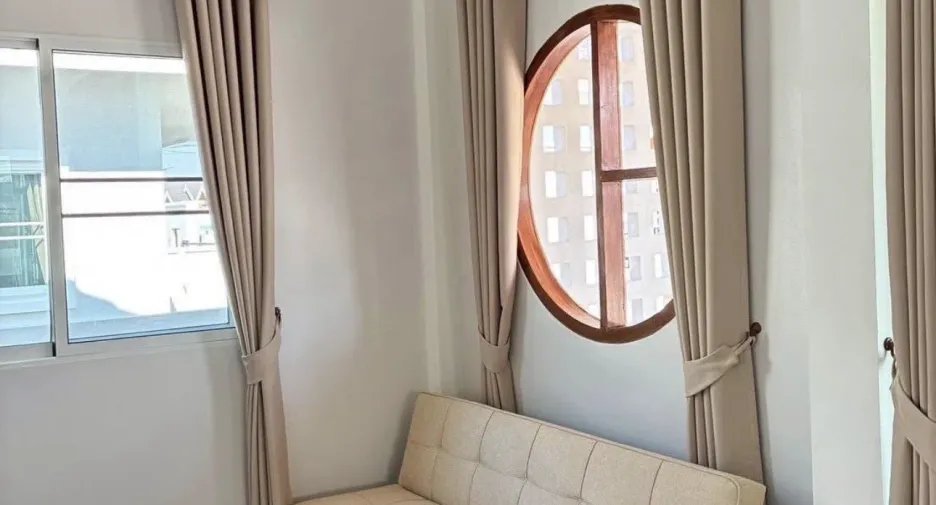 For rent 3 bedrooms house in Saraphi, Chiang Mai