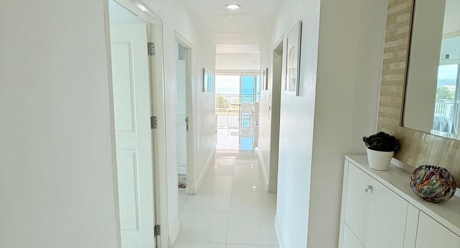 For sale 3 bedrooms condo in Hua Hin, Prachuap Khiri Khan