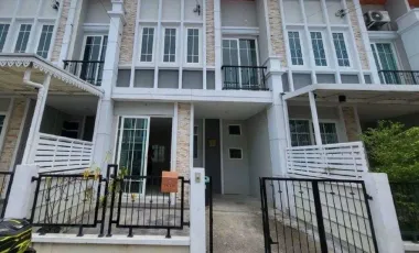 For sale 3 ベッドルーム townhouse in Bang Kruai, Nonthaburi