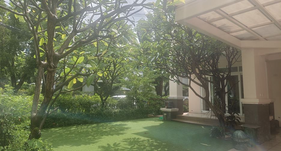 For sale 4 ベッドルーム house in Suan Luang, Bangkok