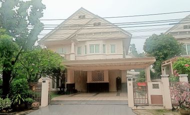 À vendre 4 chambres maison à Suan Luang, Bangkok