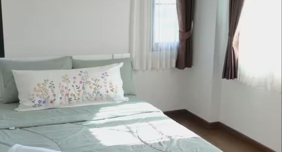出售 和 出租 4 卧室 独立屋 在 Hang Dong, Chiang Mai
